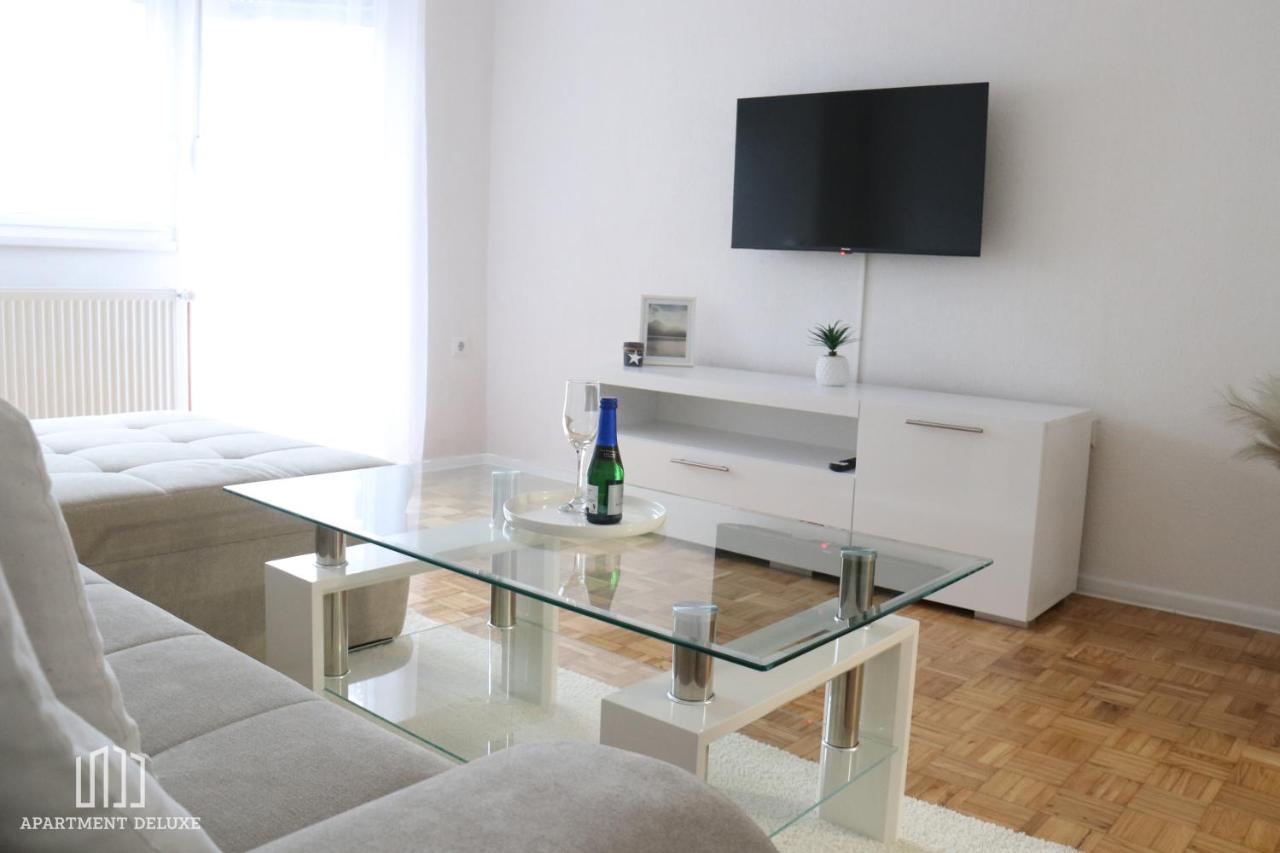 Apartment Deluxe Яйце Екстериор снимка